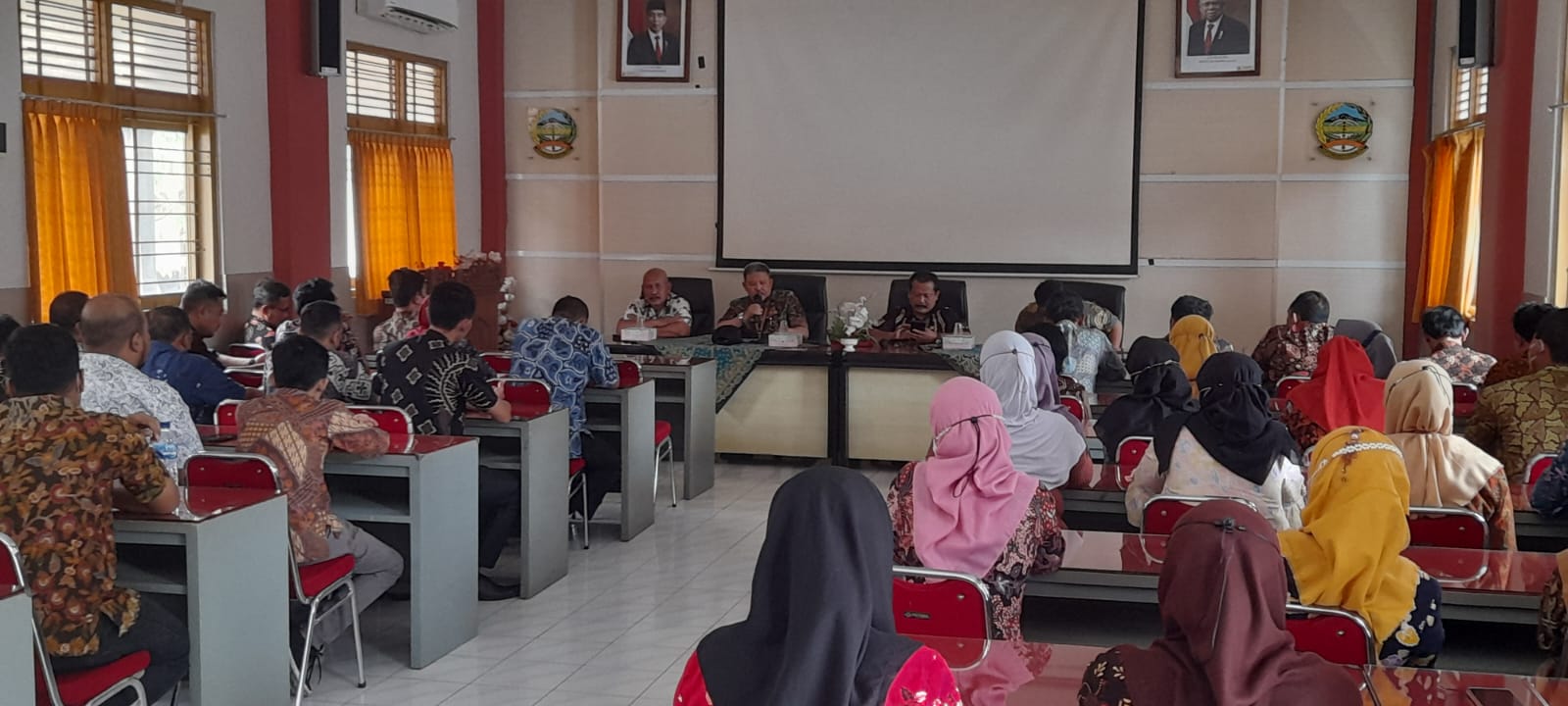 pembinaan pegawai 1