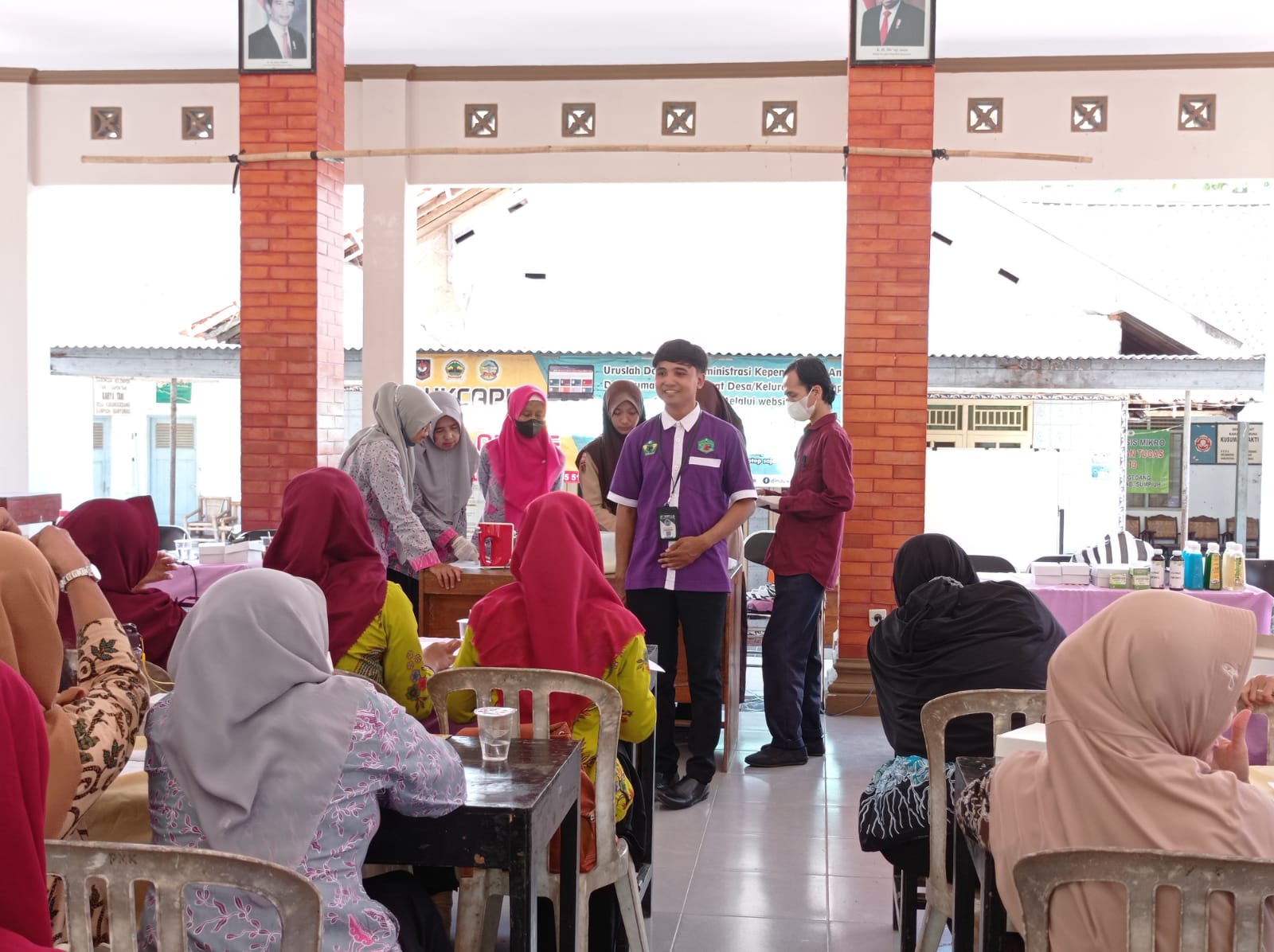 Pelatihan Pembuatan Sabun bagi TP PKK Desa Karanggedang