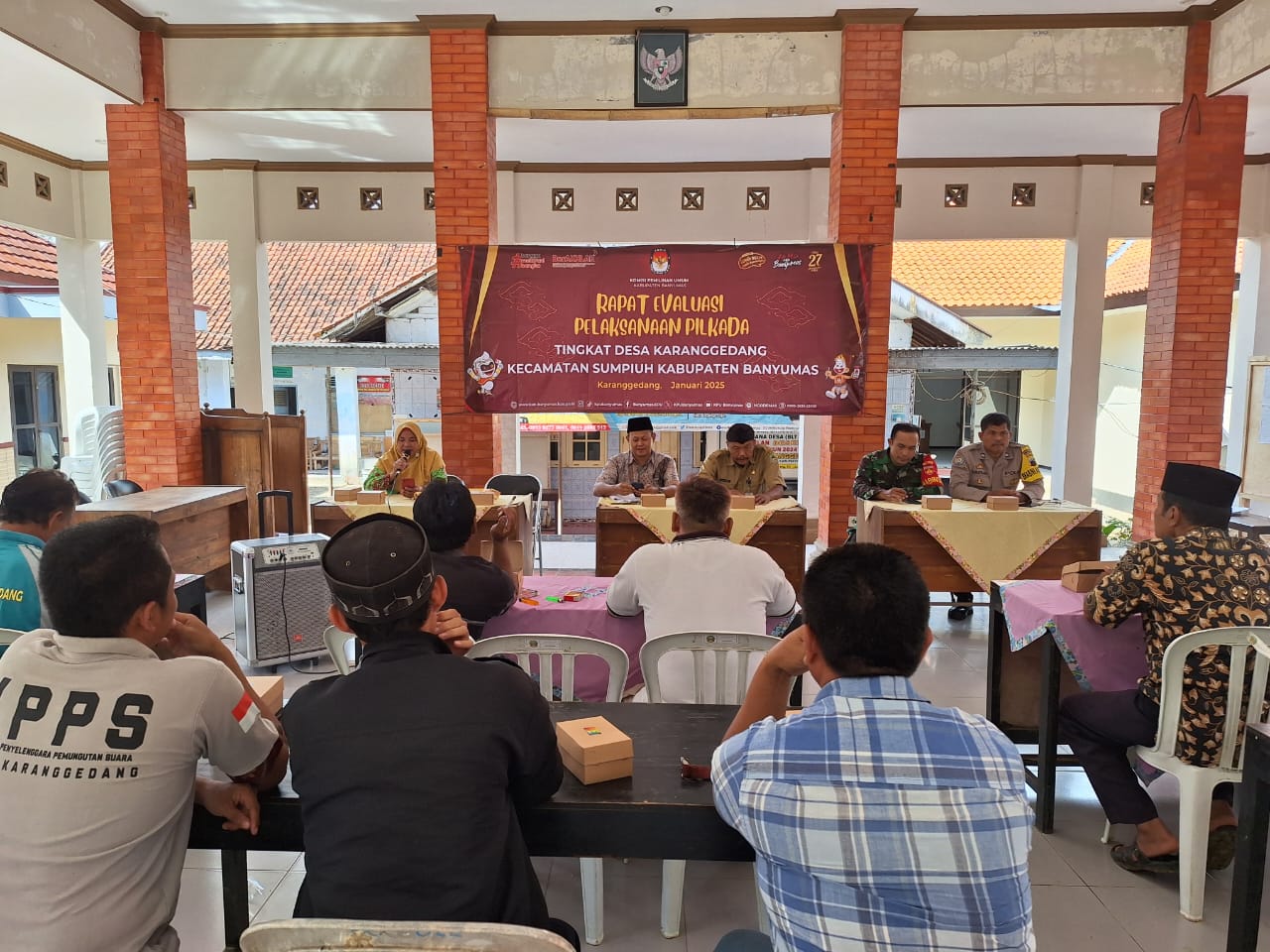 Rapat Evaluasi Pelaksanaan Pilkada Serentak Tingkat Desa Karanggedang