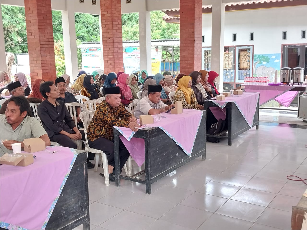 Silaturahmi dan Halal Bihalal Pemdes Karanggedang dan Lembaga Desa