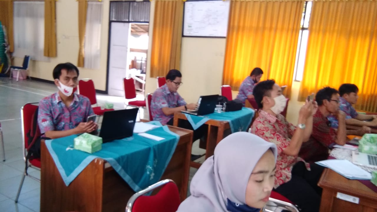 Pelatihan administrator website desa