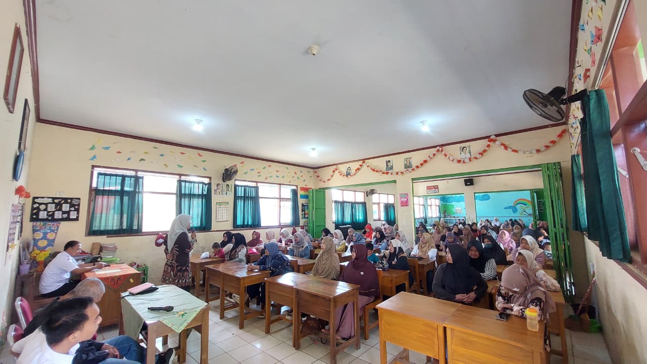 rapat revitalisasi