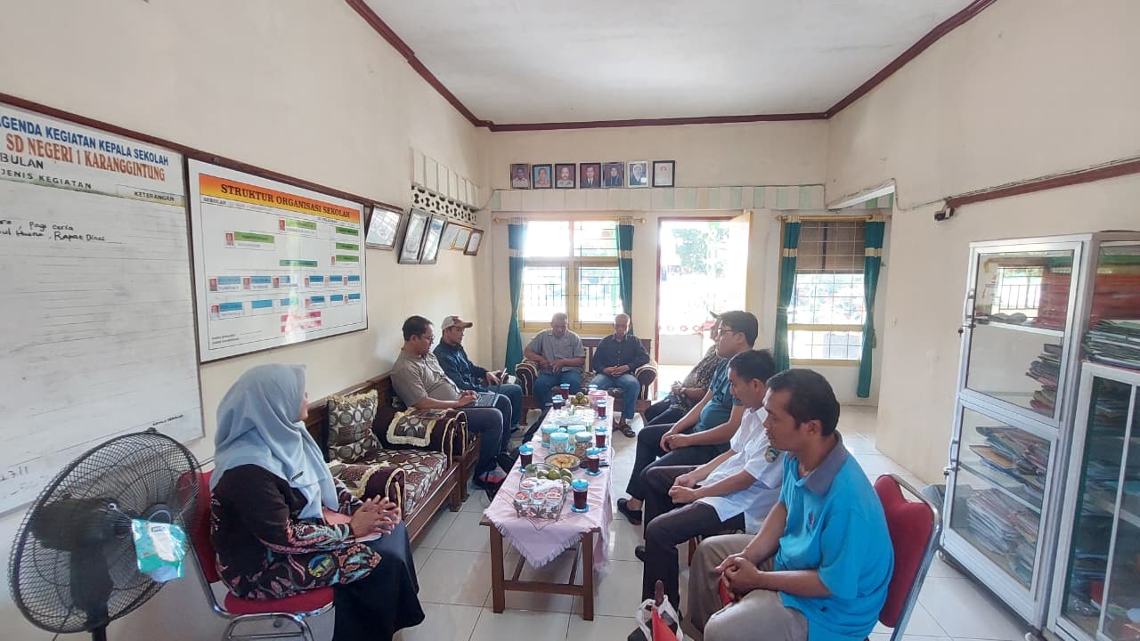 rapat panitia revitalisasi