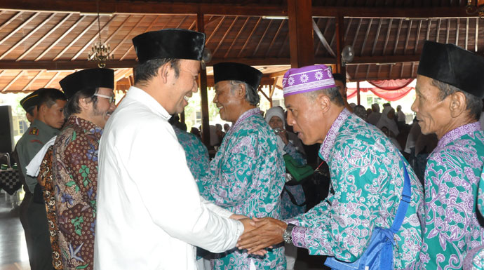 933 Calon Haji Banyumas Pamitan