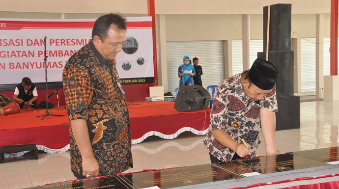 Hasil Kegiatan Pembangunan 2014 Kab. Banyumas Diresmikan