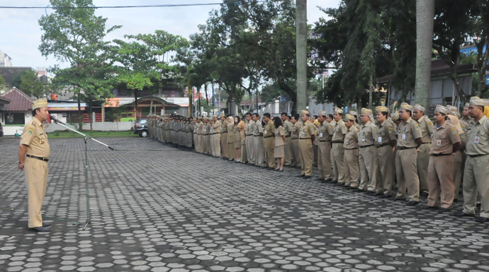 Bupati Sidak di Perkantoran Komplek GOR