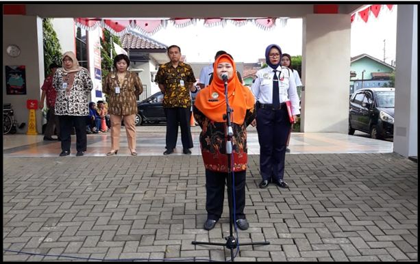 dr. Sri Setyati Yulia Pimpin Apel Pagi Terakhir di Akhir Masa Purna Tugas di RSUD Ajibarang