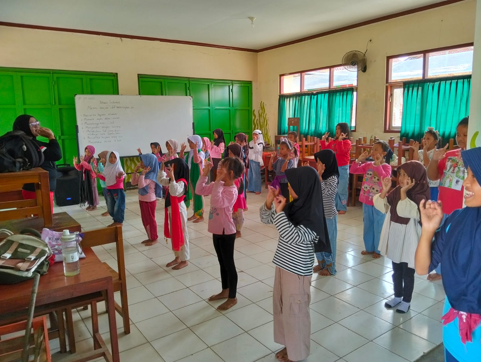 Lestarikan Budaya Sejak Dini, SD Negeri 1 Karanggintung Gelar Kegiatan Ekstrakurikuler Tari