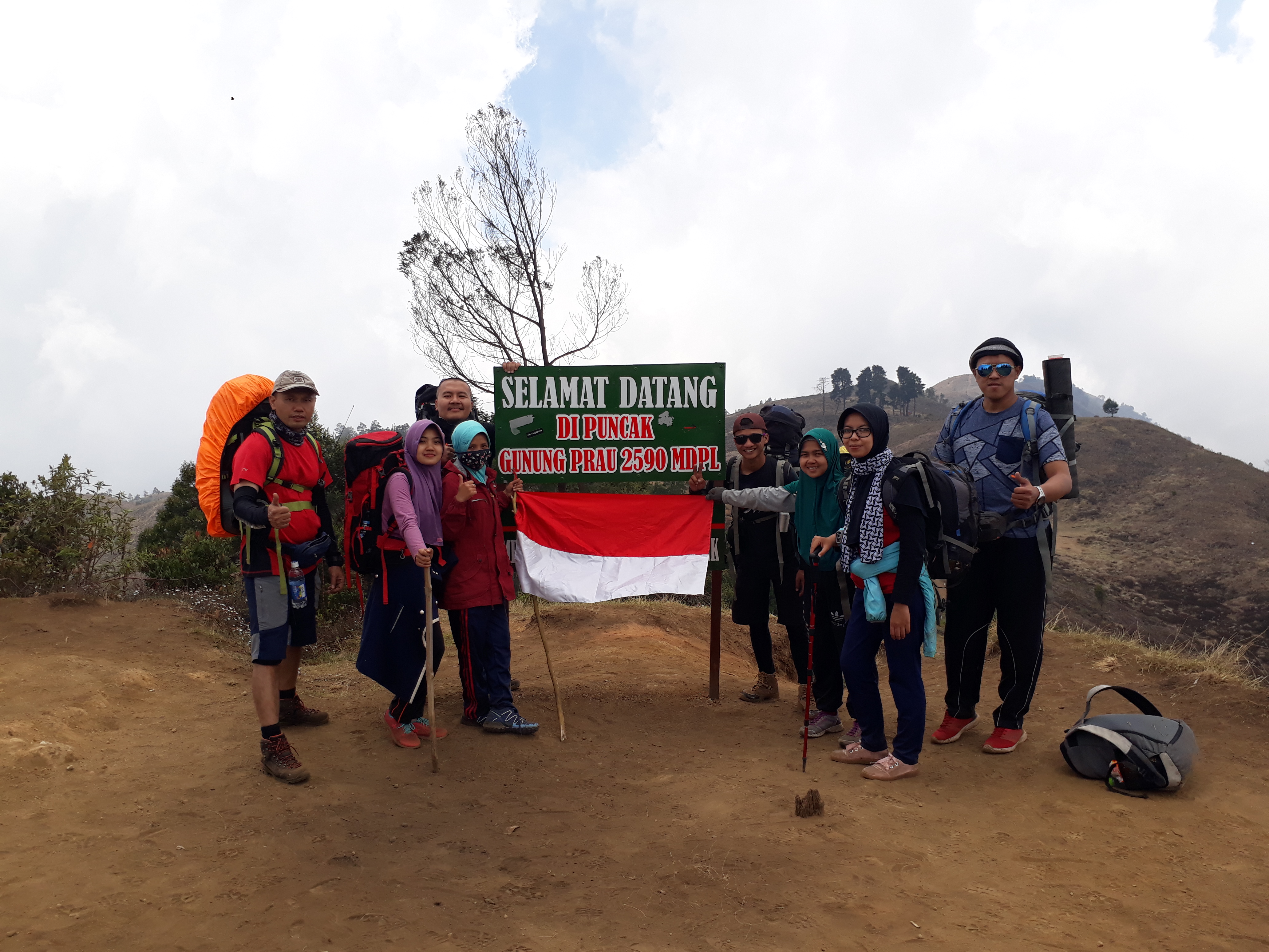 PENDAKIAN SRIKANDI GUNUNG PRAU PART III