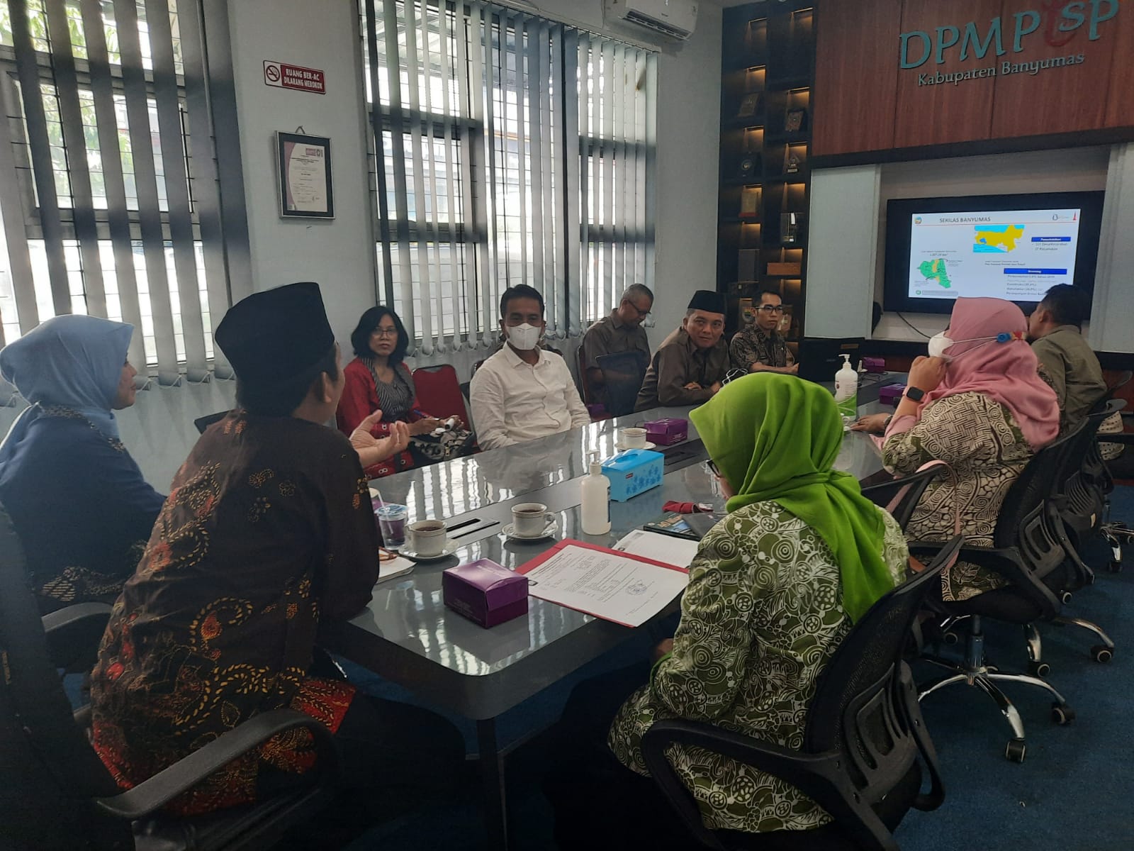 Studi Banding Komisi II DPRD Kabupaten Kulon Progo ke DPMPTSP Kabupaten Banyumas