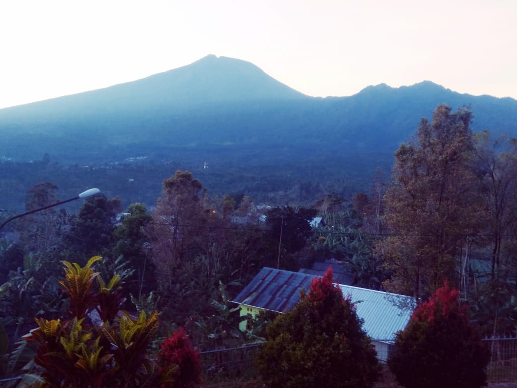 Pantauan Aktivitas Gunung Api Slamet oleh PVMBG Pos Pemantauan Gambuhan, Pemalang