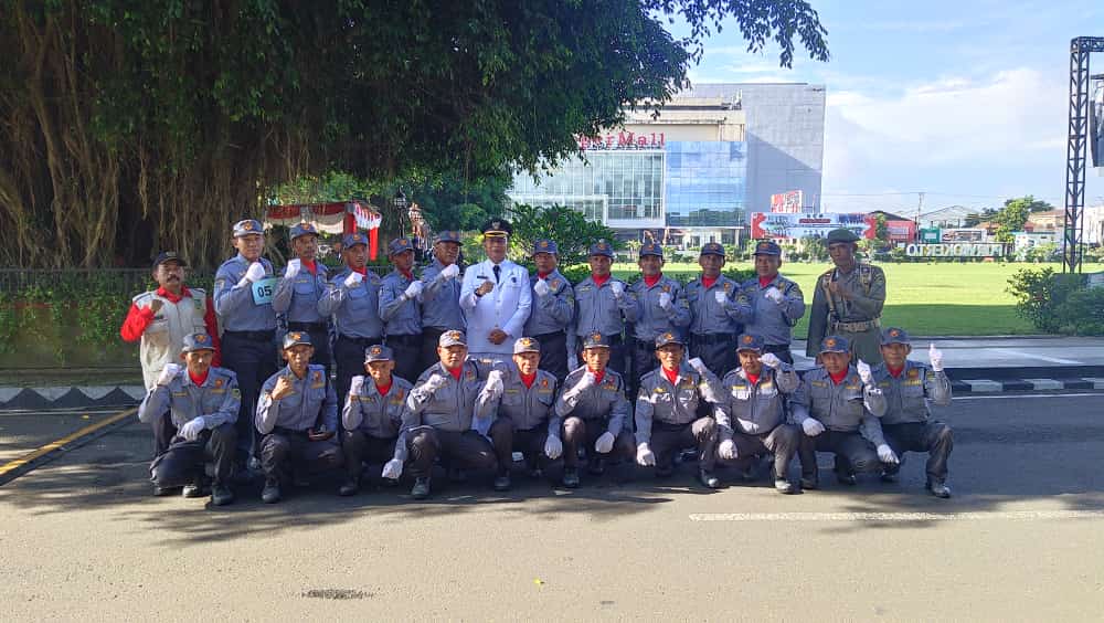 From Zero To Hero !! Pasukan Langit!! Kontingen Satlinmas Kecamatan Kebasen Raih Juara 1 Defile Pasukan Tingkat Kabupaten Banyumas