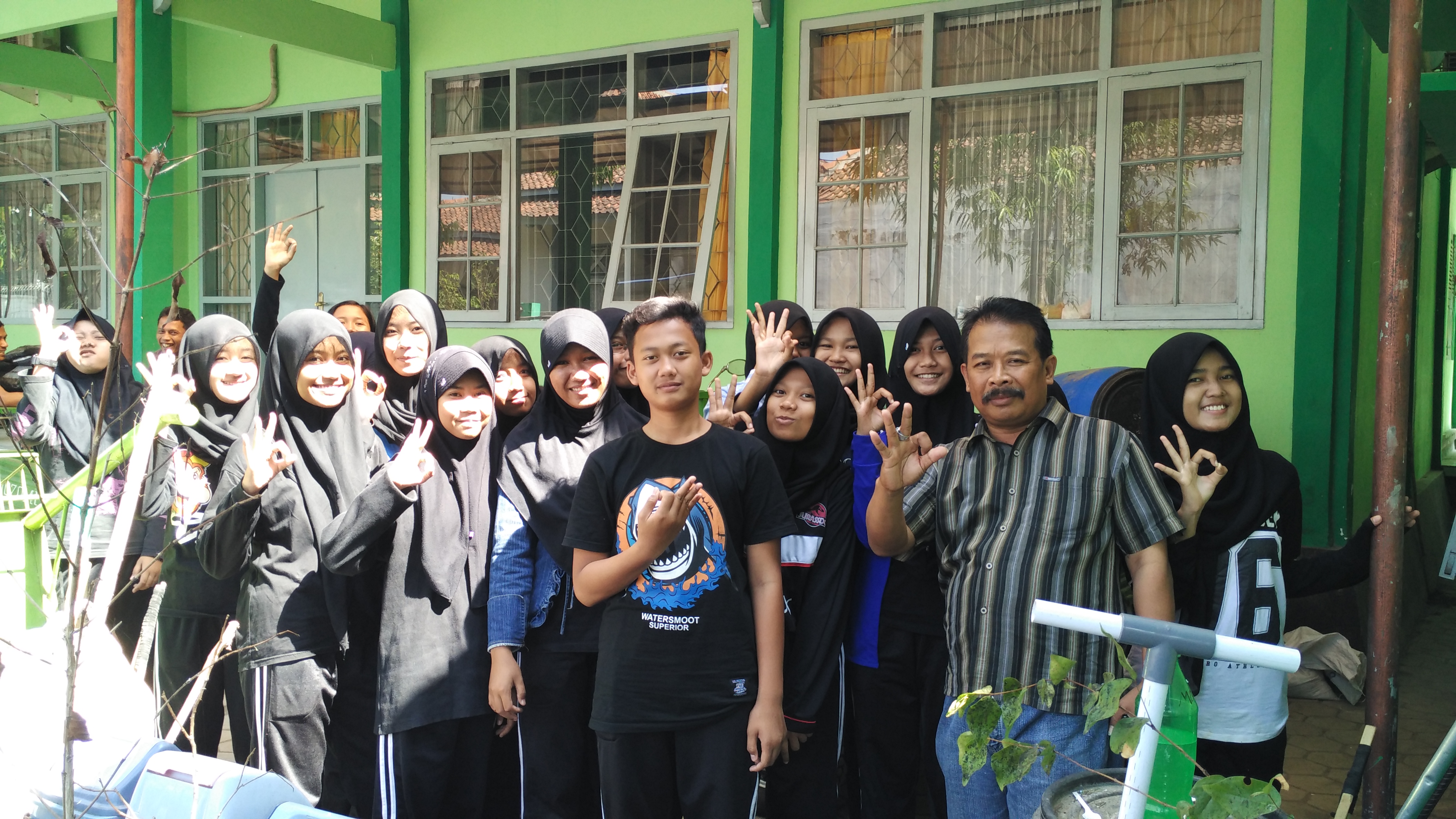 GREEN TEAM SMA NEGERI BANYUMAS KUNJUNGI BLH KAB.BANYUMAS