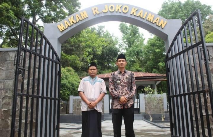 Ziarah Makam R. JOKO KAIMAN