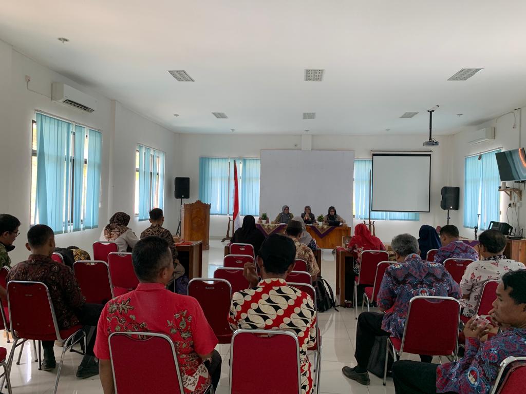 Rapat Koordinasi Penyelenggaraan Pemerintahan Desa se- Kecamatan Lumbir