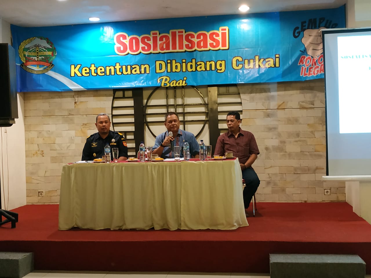 Sosialisasi Ketentuan di Bidang Cukai dan Kawasan Tanpa Rokok 