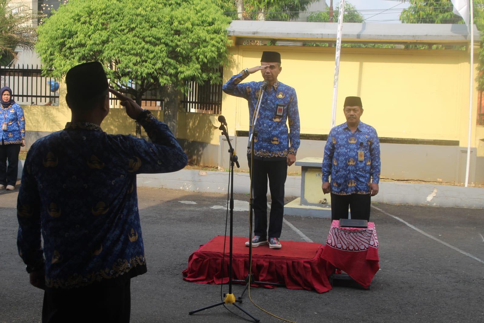 Semangat Pahlawan untuk Masa Depan Bangsa dalam Memerangi Kemiskinan dan Kebodohan