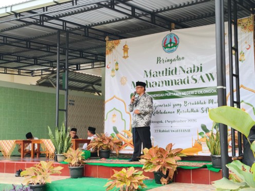 PERINGATAN MAULID NABI MUHAMMAD SAW 1448H SEKOLAH MENENGAH PERTAMA NEGERI 2 CILONGOK “MEWUJUDKAN GENERASI YANG BERAKHLAK MULIA MELALUI KETELADANAN RASULULLAH SAW”