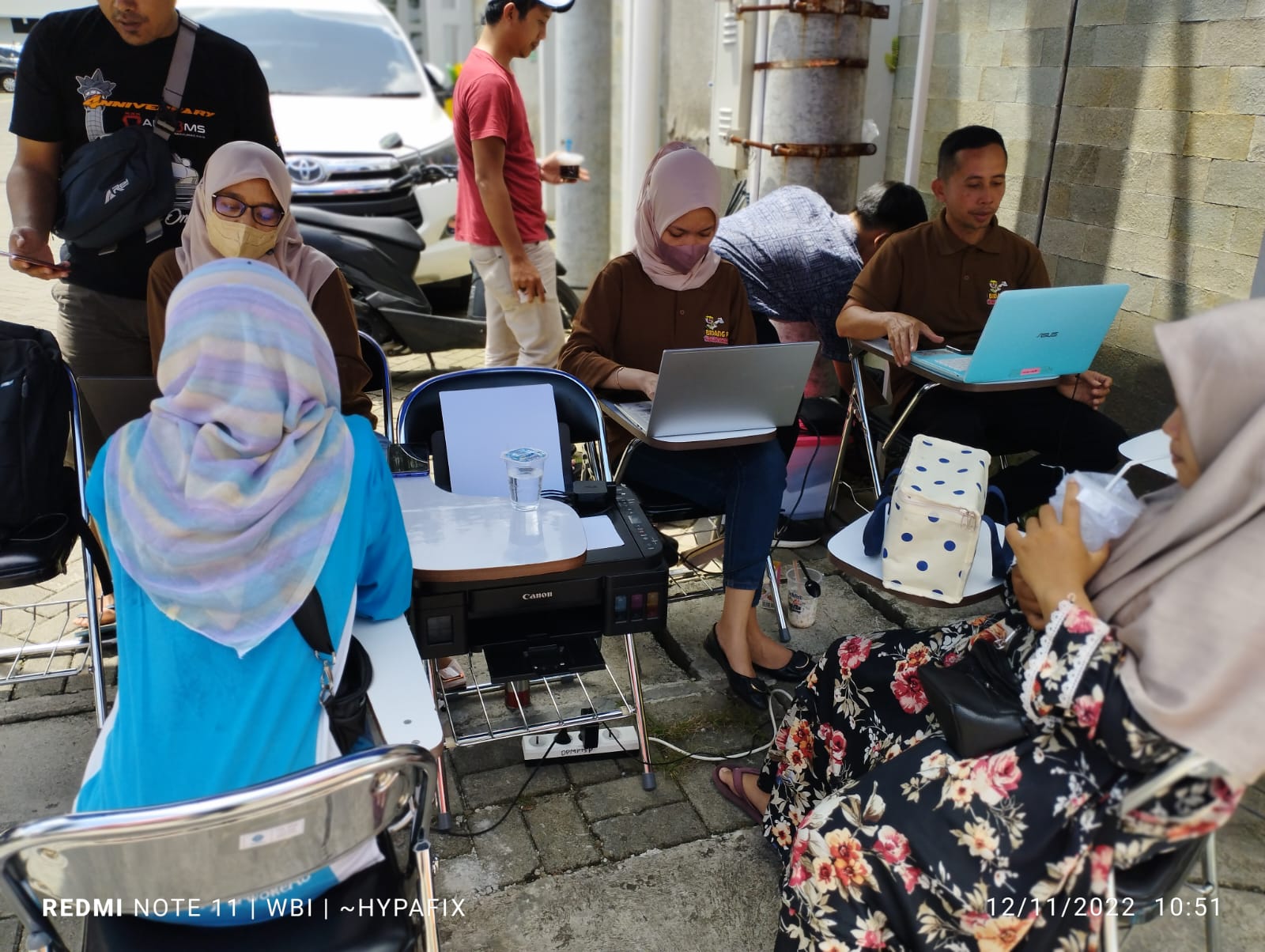 Kegiatan Gelas Umi Kece Mas di Sunday Morning GOR Satria Purwokerto