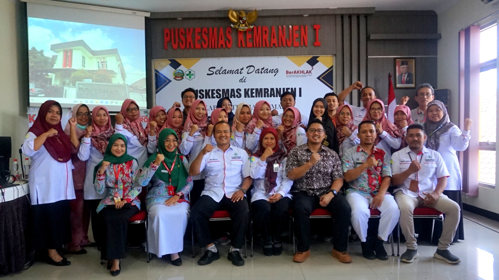 Sosialisasi dan Edukasi Layanan KJSU Di Puskesmas Kemranjen 1   