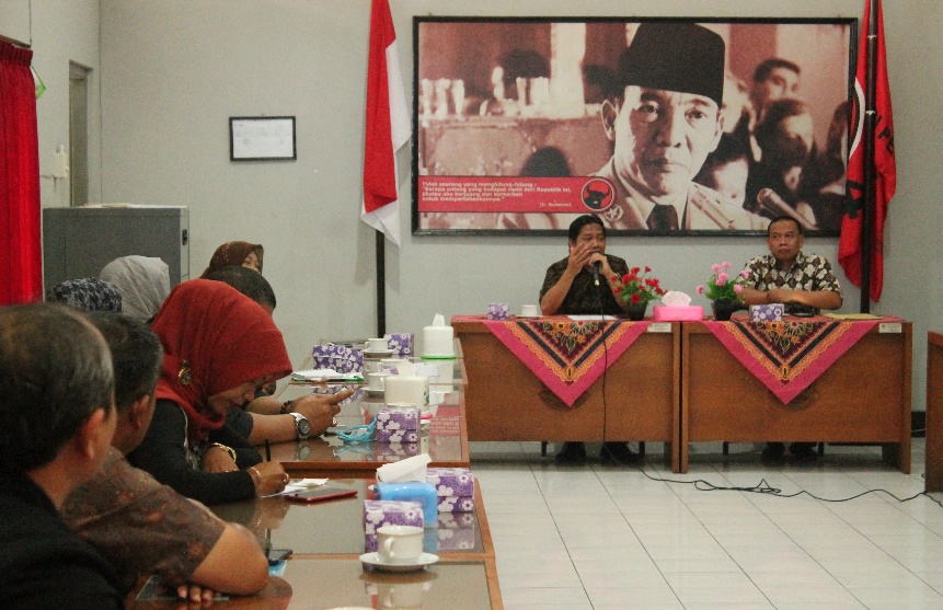 DPRD KABUPATEN BANYUMAS MENERIMA KUJUNGAN KERJA DPRD KABUPATEN BANDUNG