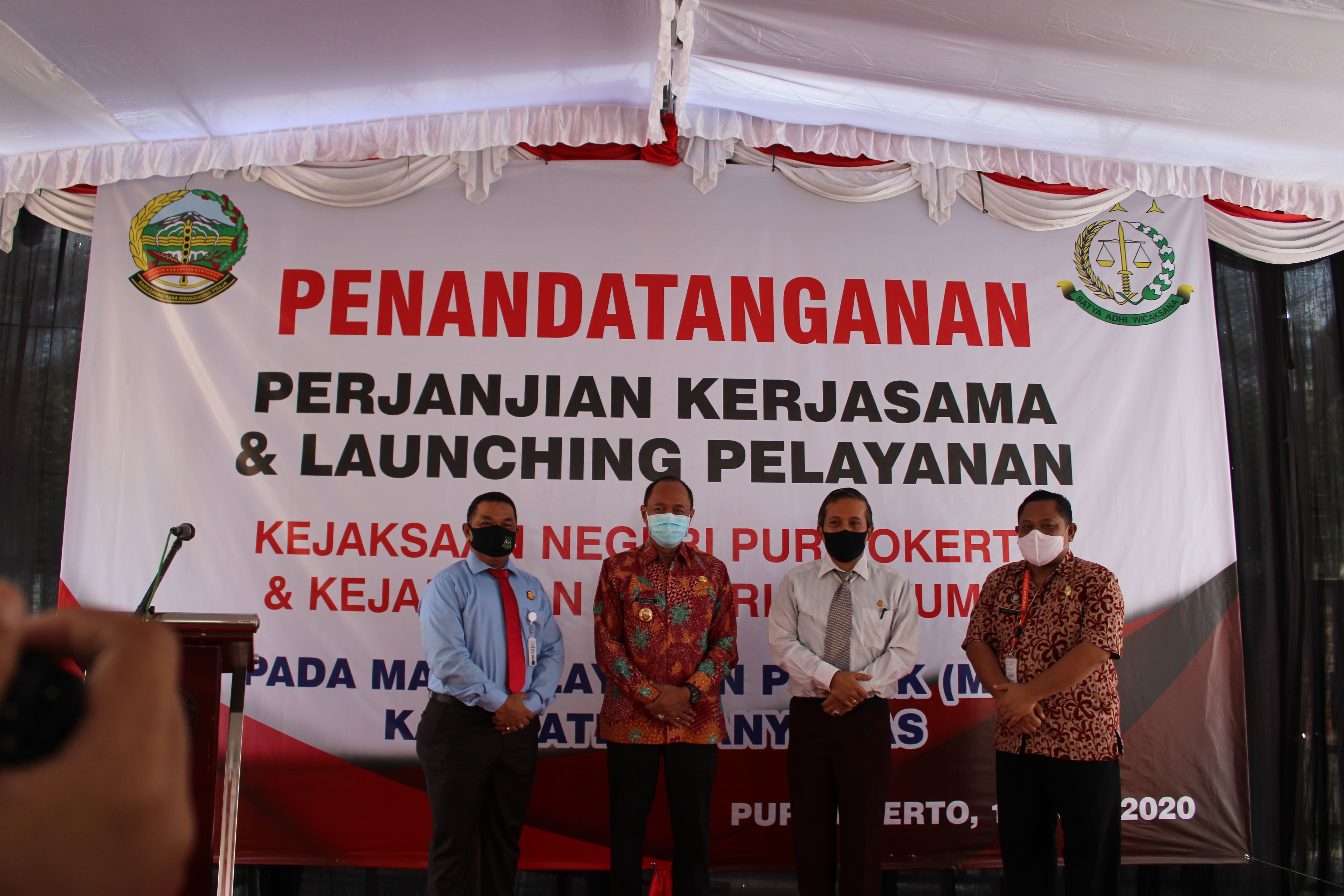 Penandatanganan Perjanjian Kerjasama antara Kepala DPMPTSP Kabupaten Banyumas dengan Kepala Kejaksaan Negeri Purwokerto dan Kepala Kejaksaan Negeri  Banyumas