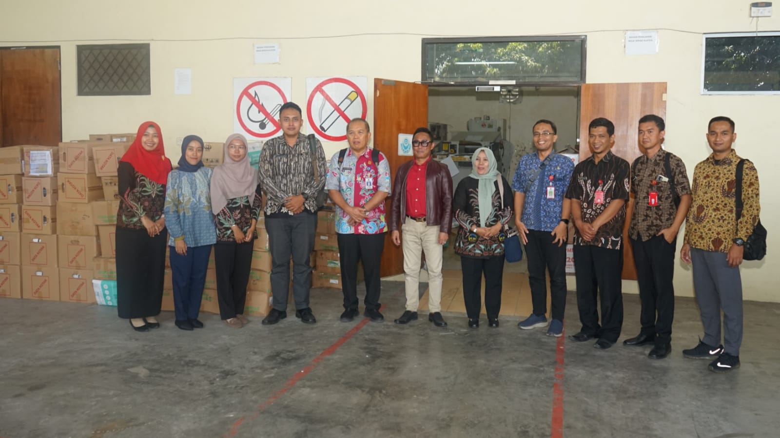 Inspektorat, Arpusda dan Bagian Hukum Setda Dampingi Pemusnahan Arsip RSUD Banyumas 