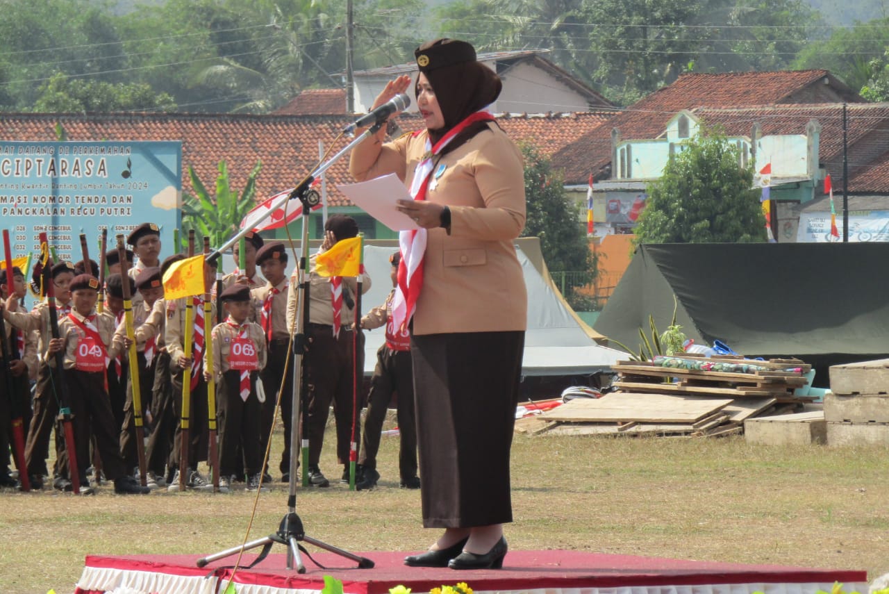 Penutupan Jambore Ranting Kwartir Ranting Lumbir Tahun 2024 di Lapangan Desa Cingebul Kecamatan Lumbir 