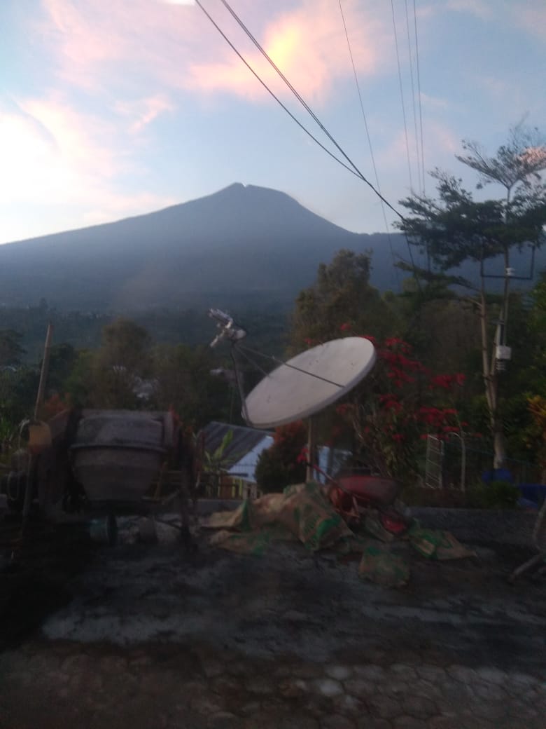 Pantauan Aktivitas Gunung Api Slamet oleh PVMBG Pos Pemantauan Gambuhan, Pemalang