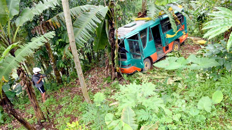 Kecelakaan Mikro Bus di Daerah Ketenger-Baturraden