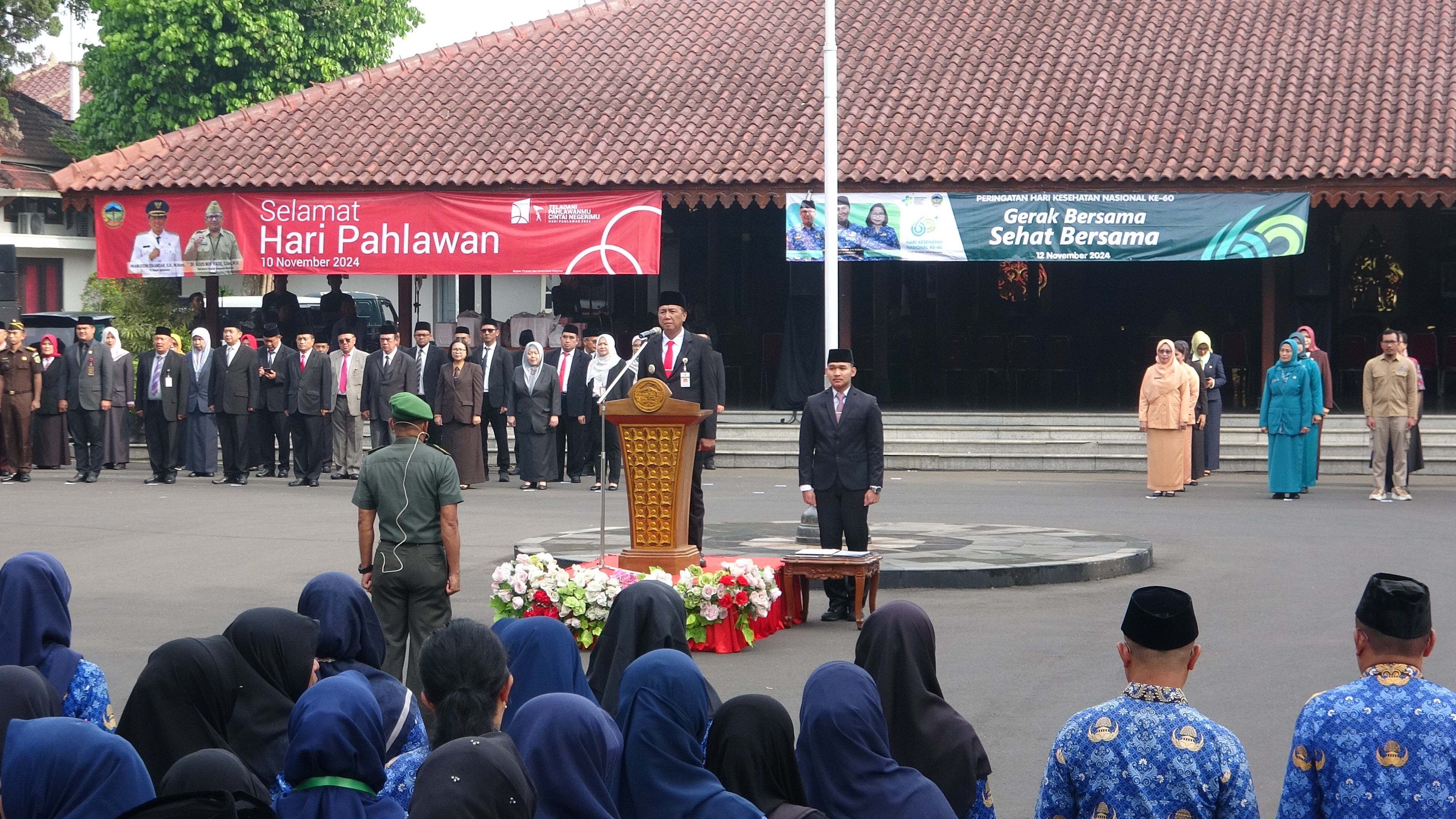 Upacara Peringatan Hari Kesehatan Nasional Ke-60