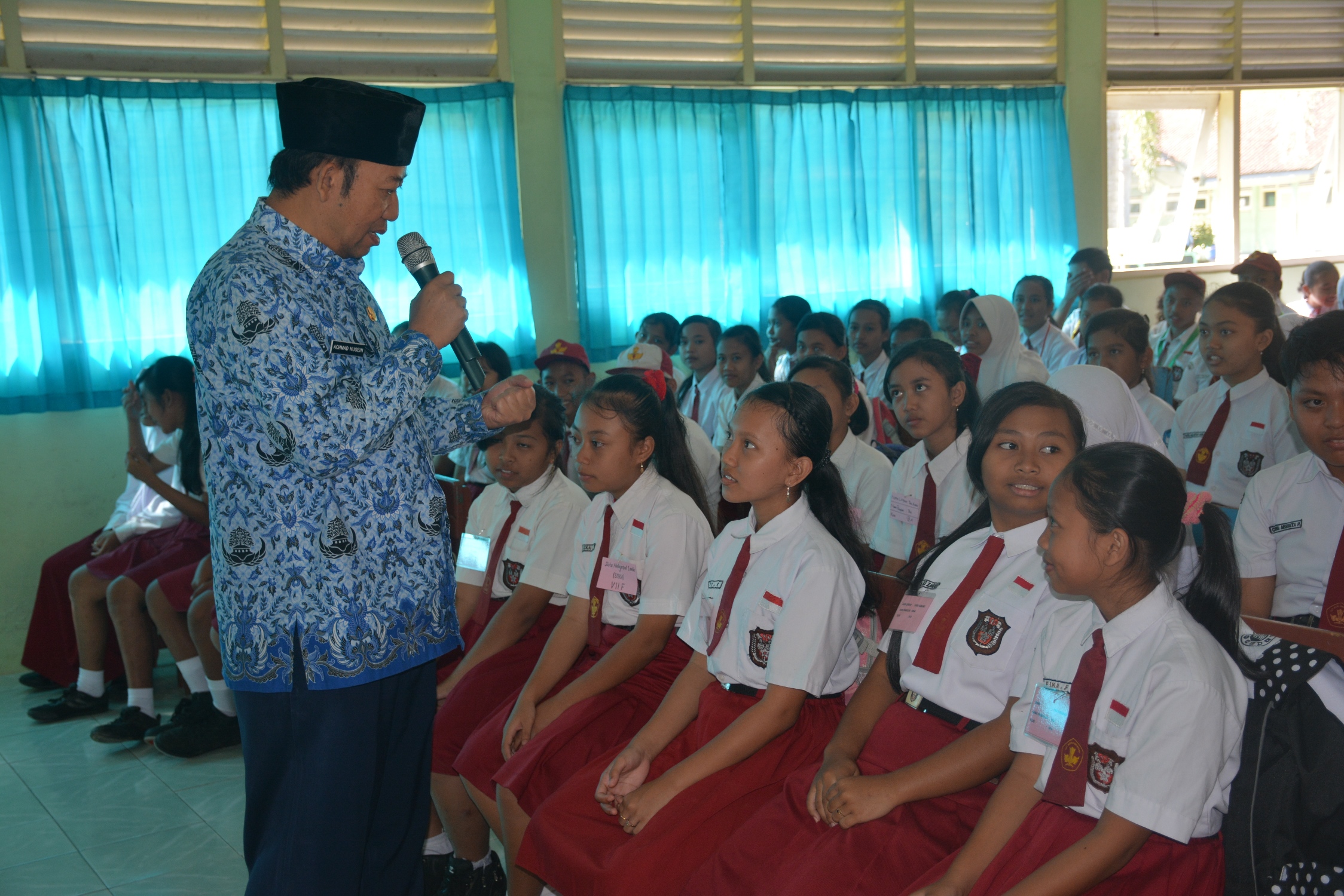 Bupati Beri Motivasi Siswa Baru