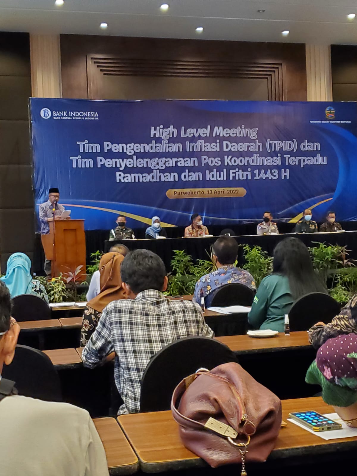 High level meeting TPID dan tim penyelenggaran pos koordinasi terpadu ramadhan dan idul fitri 1443H