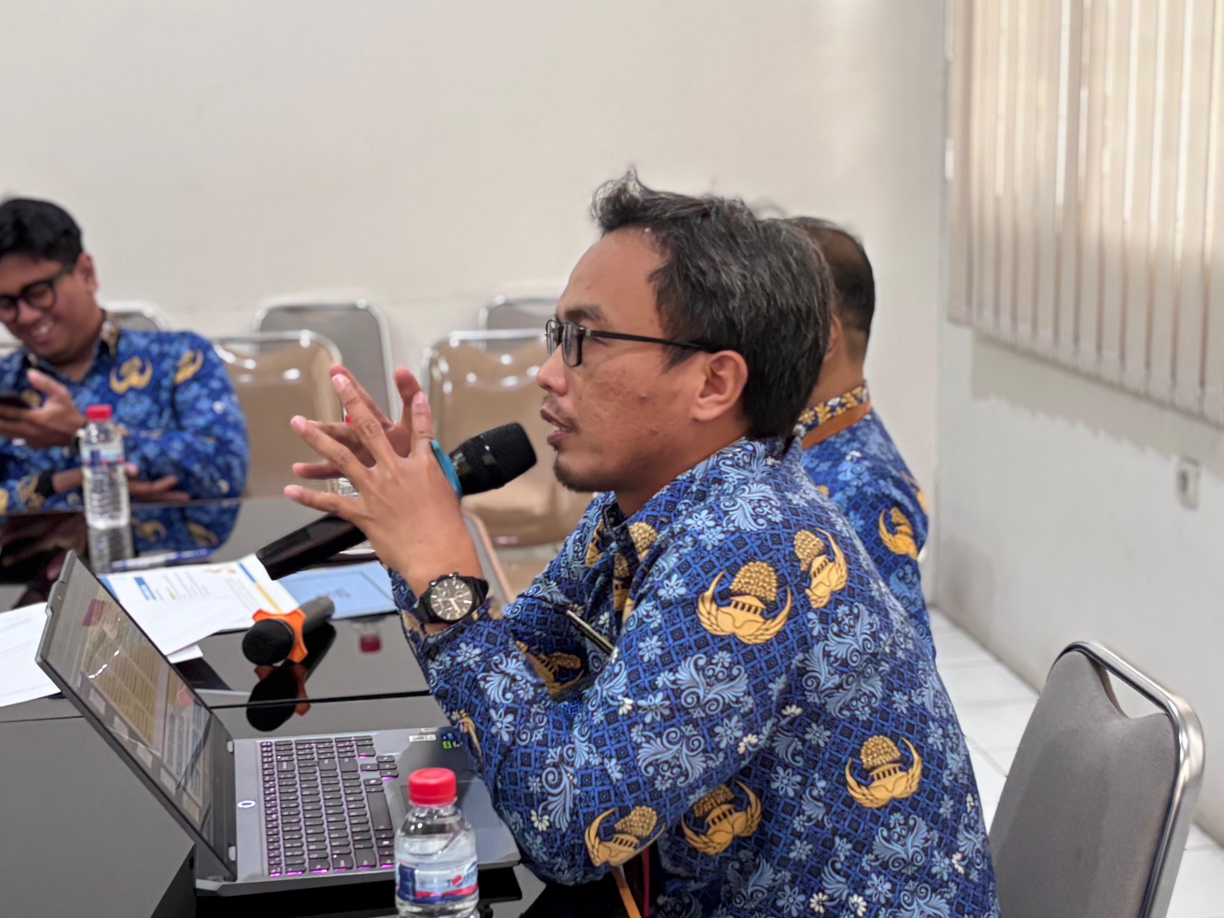 Sosialisasi dan  Pembinaan Kode Etik, Disiplin, serta Budaya Kerja ASN dan Anti Gratifikasi