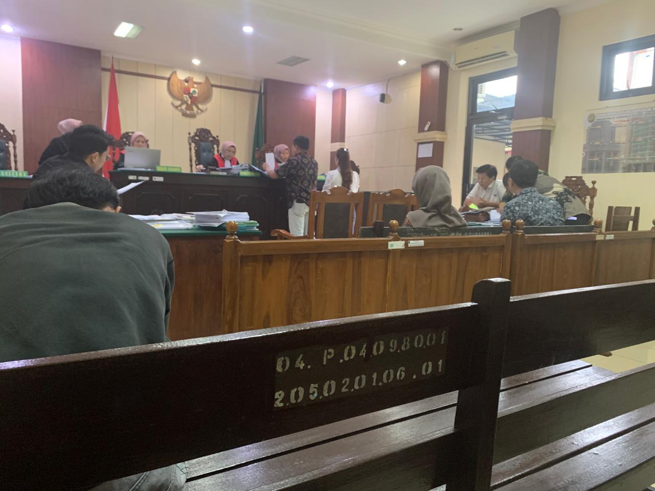 Bagian Hukum mengikuti Sidang Gugatan Perkara Perdata di Pengadilan Negeri Purwokerto 