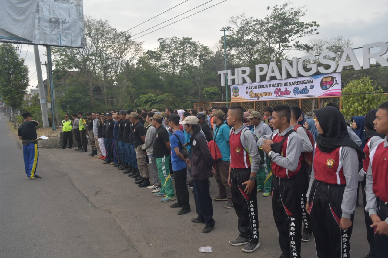 World Cleanup Day Dinporabudpar Kabupaten Banyumas