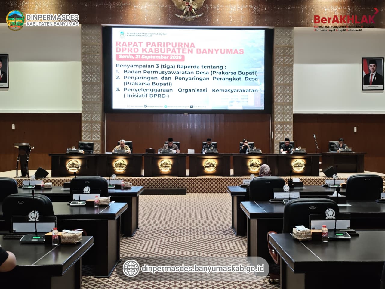 Dinpermasdes Banyumas Hadiri Rapat Paripurna DPRD tentang Raperda BPD dan Penjaringan Perangkat Desa