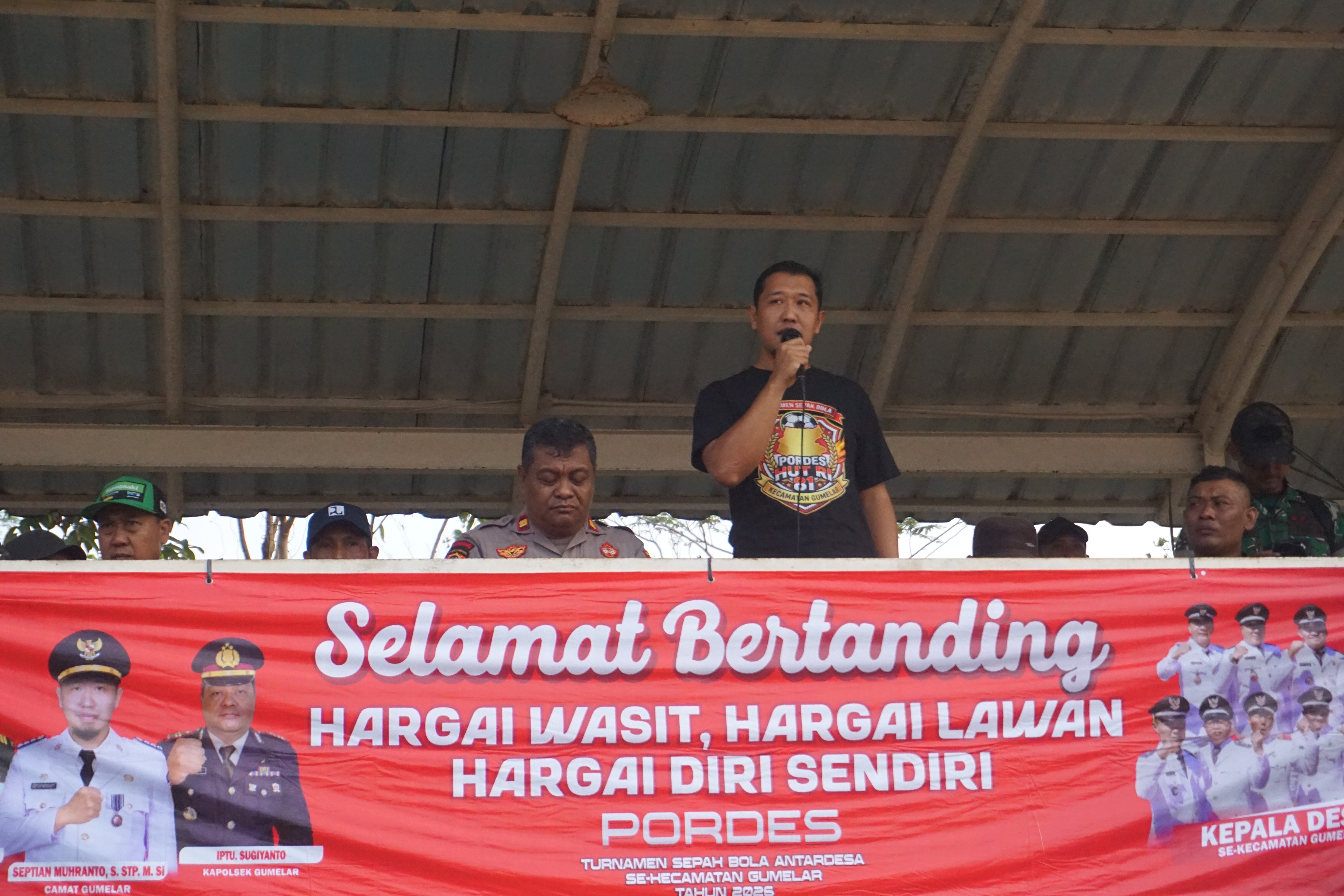 Turnamen Sepak Bola Antardesa Resmi Dimulai, Paningkaban Menang Tipis 1-0 atas Samudra Kulon