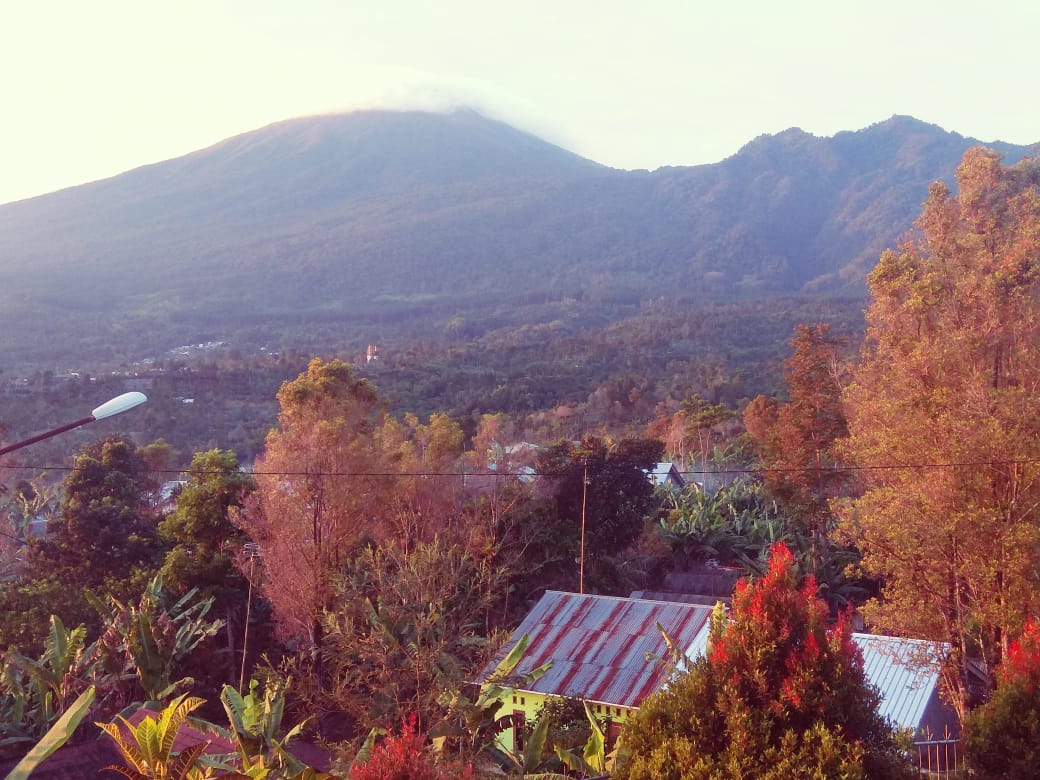 Pantauan Aktivitas Gunung Api Slamet oleh PVMBG Pos Pemantauan Gambuhan, Pemalang