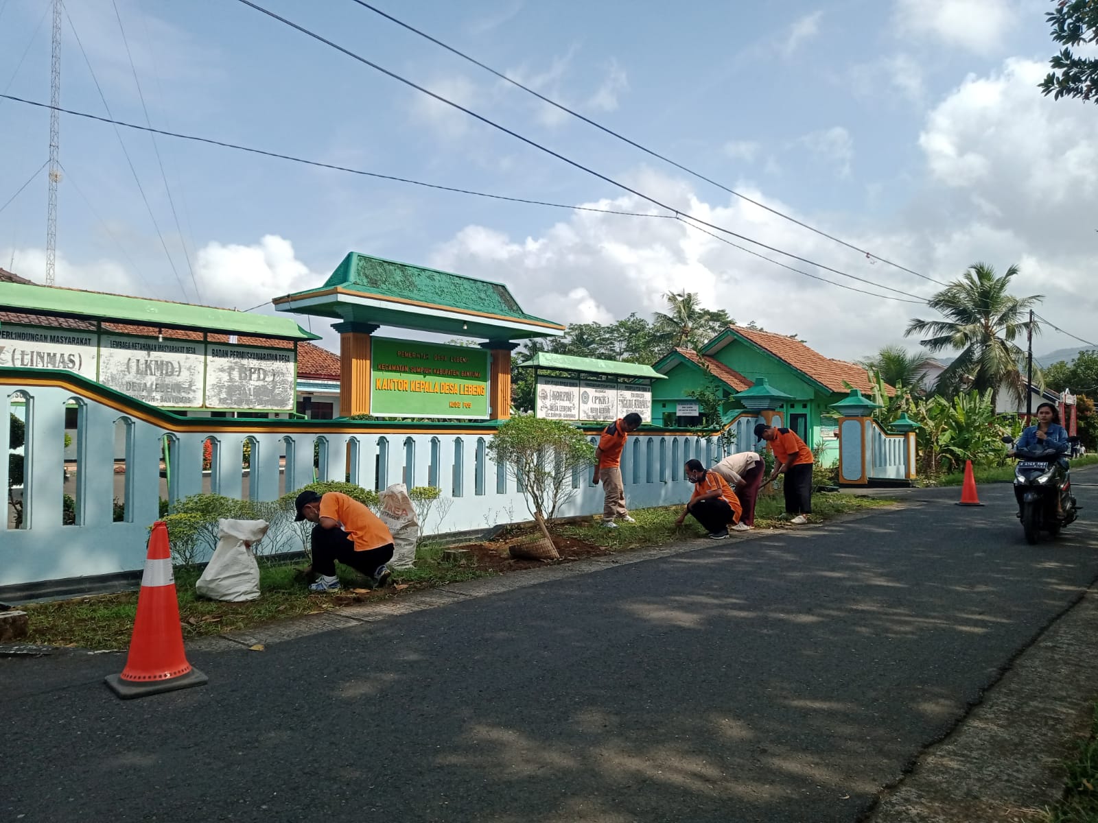 LEBENG BERSIH DALAM RANGKA PERINGATAN HARI KEBERSIHAN DUNIA