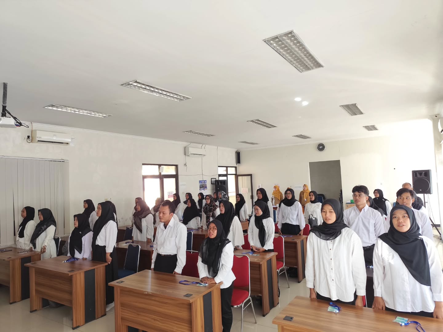 Dinnakerin Banyumas Buka Pelatihan Barber dan Therapist, Kesempatan Tingkatkan Keahlian