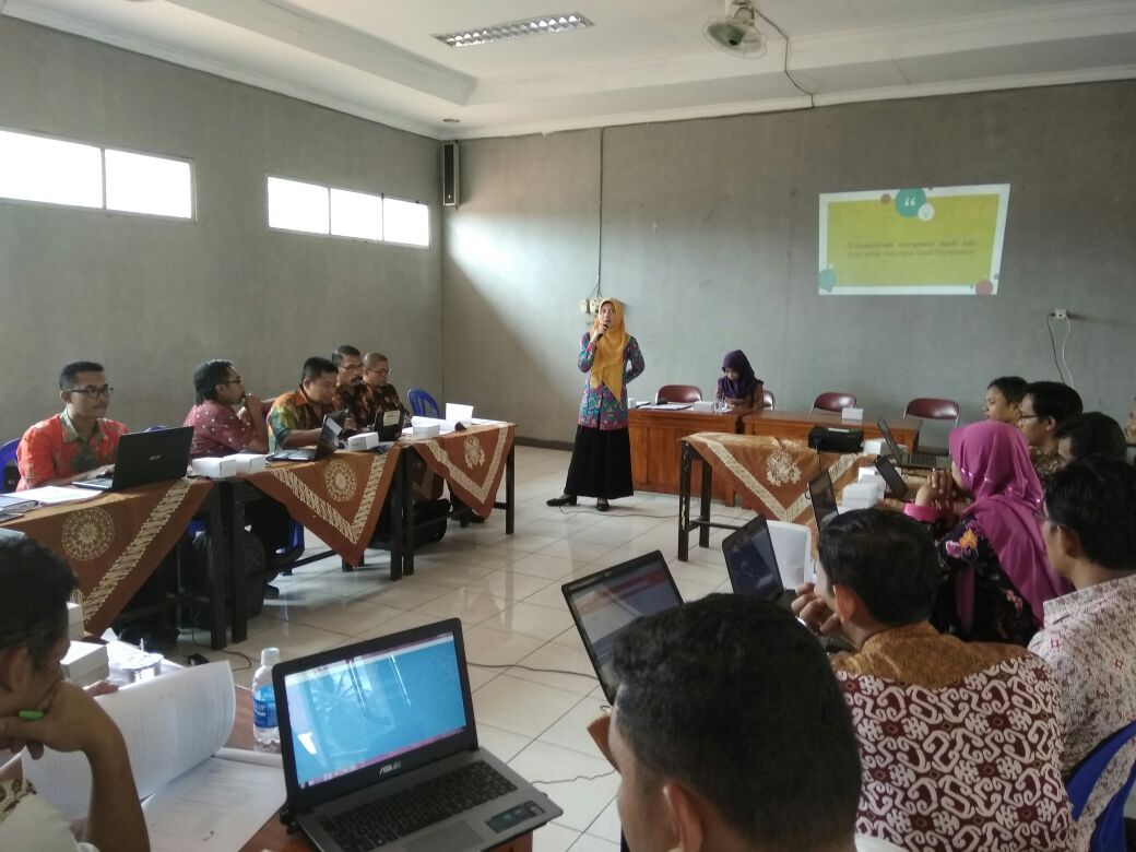 Pelatihan Pengeloaan Website Desa