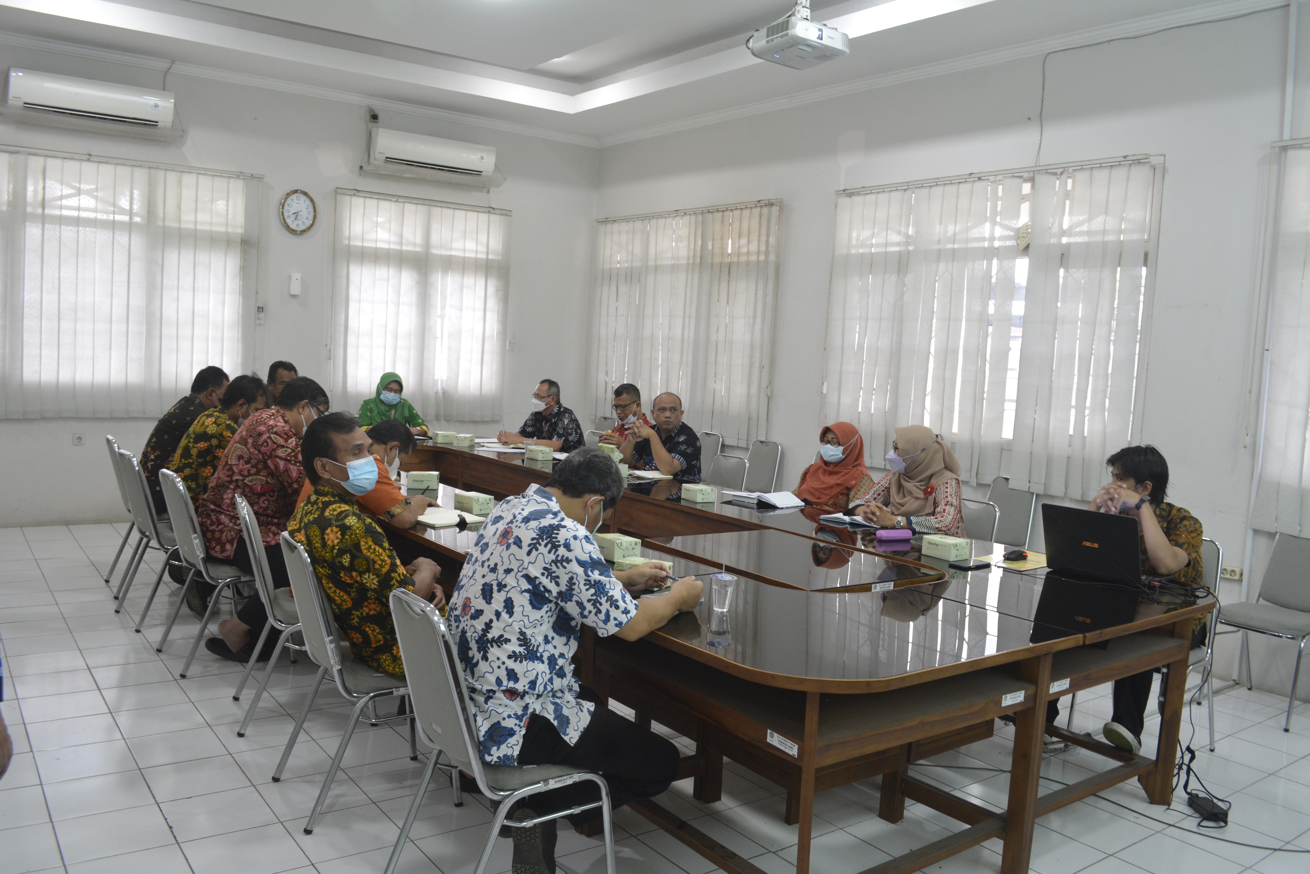 Rapat Evaluasi dan Rencana Kegiatan APBD Perubahan Tahun Anggaran 2021