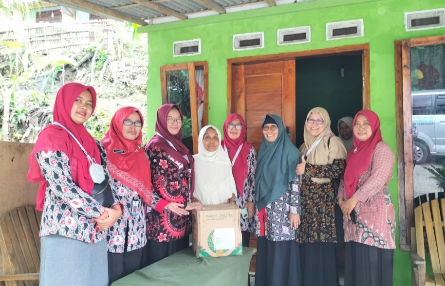 PENYALURAN ZAKAT BAZNAS PUSKESMAS WANGON II