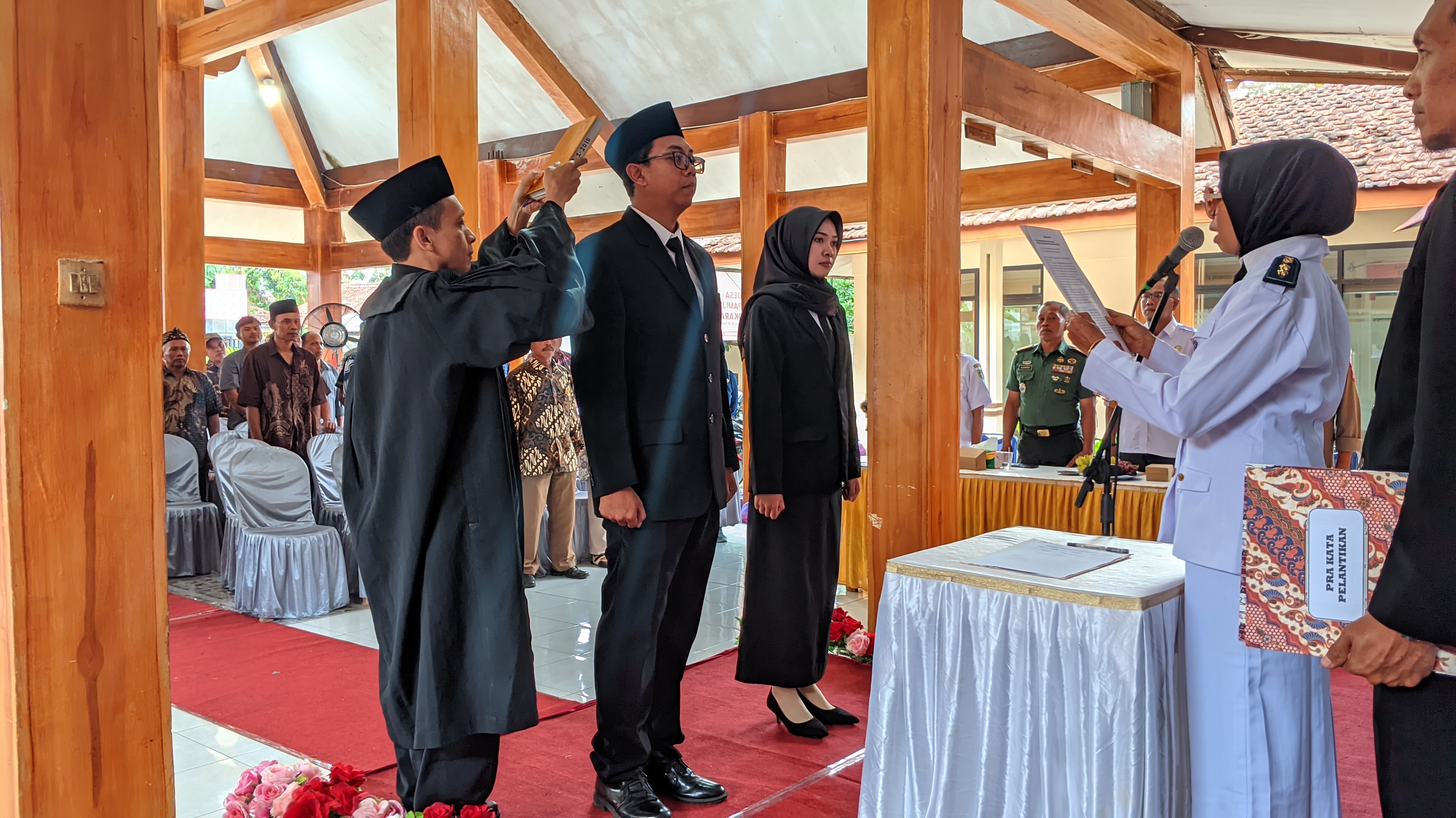 Pengambilan Sumpah dan Pelantikan Perangkat Desa Pamijen