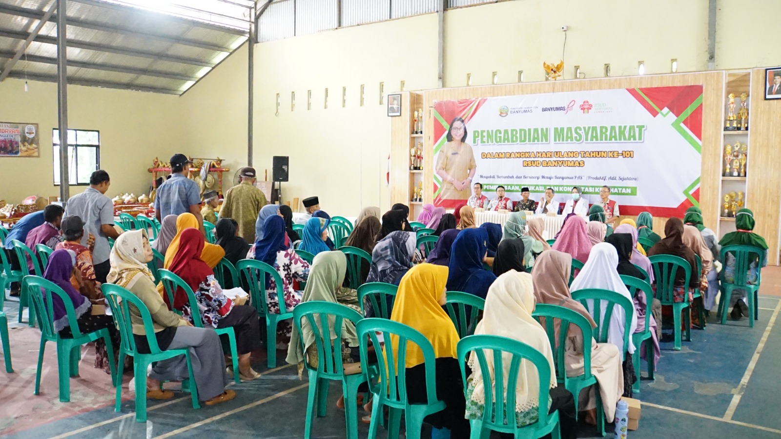 RSUD Banyumas di usia 101 Tahun Berbagi Kebahagiaan di Desa Kedunggede Banyumas