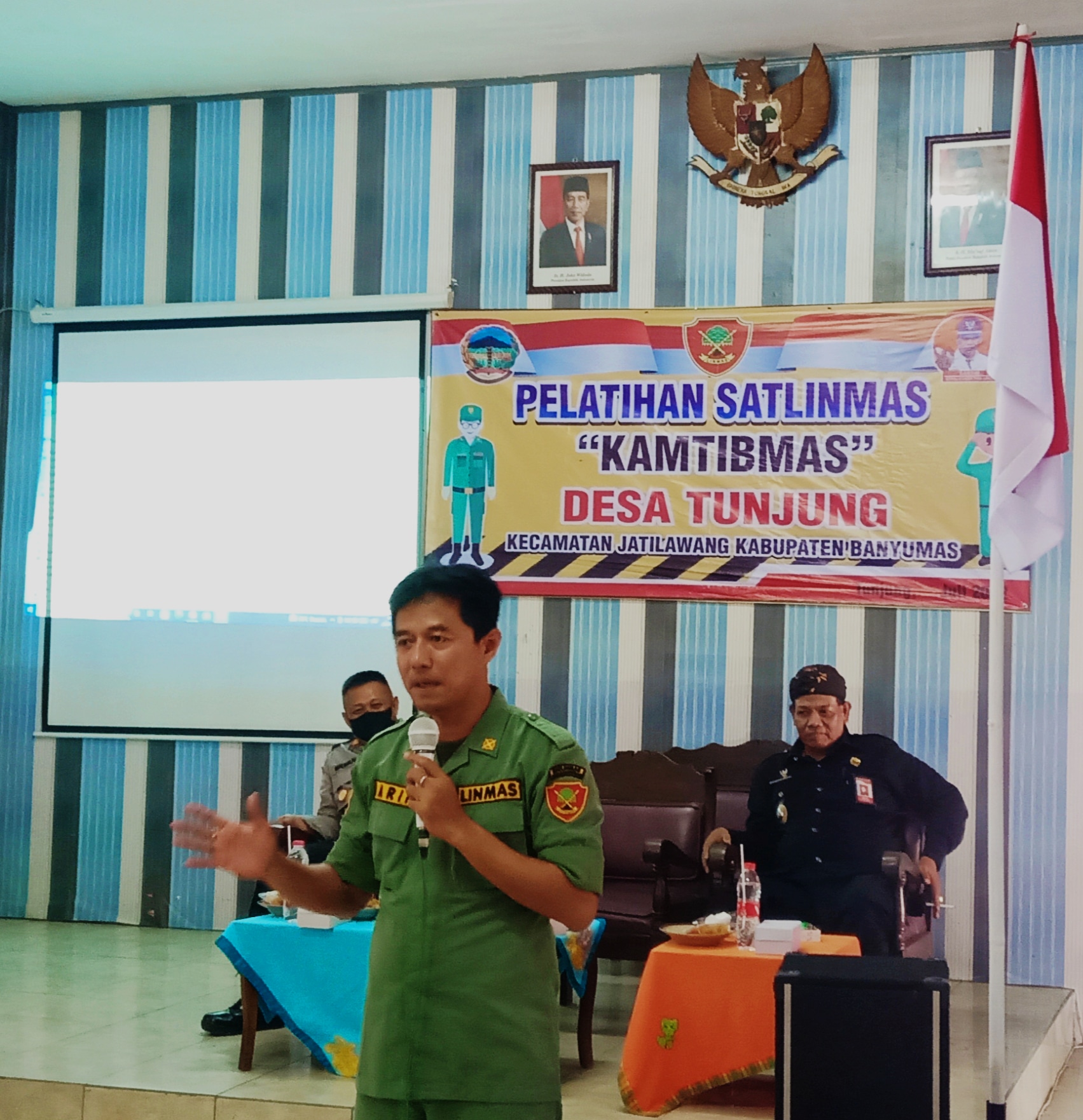 Pelatihan SATLINMAS "KAMTIBMAS" Desa Tunjung Kecamatan Jatilawang 