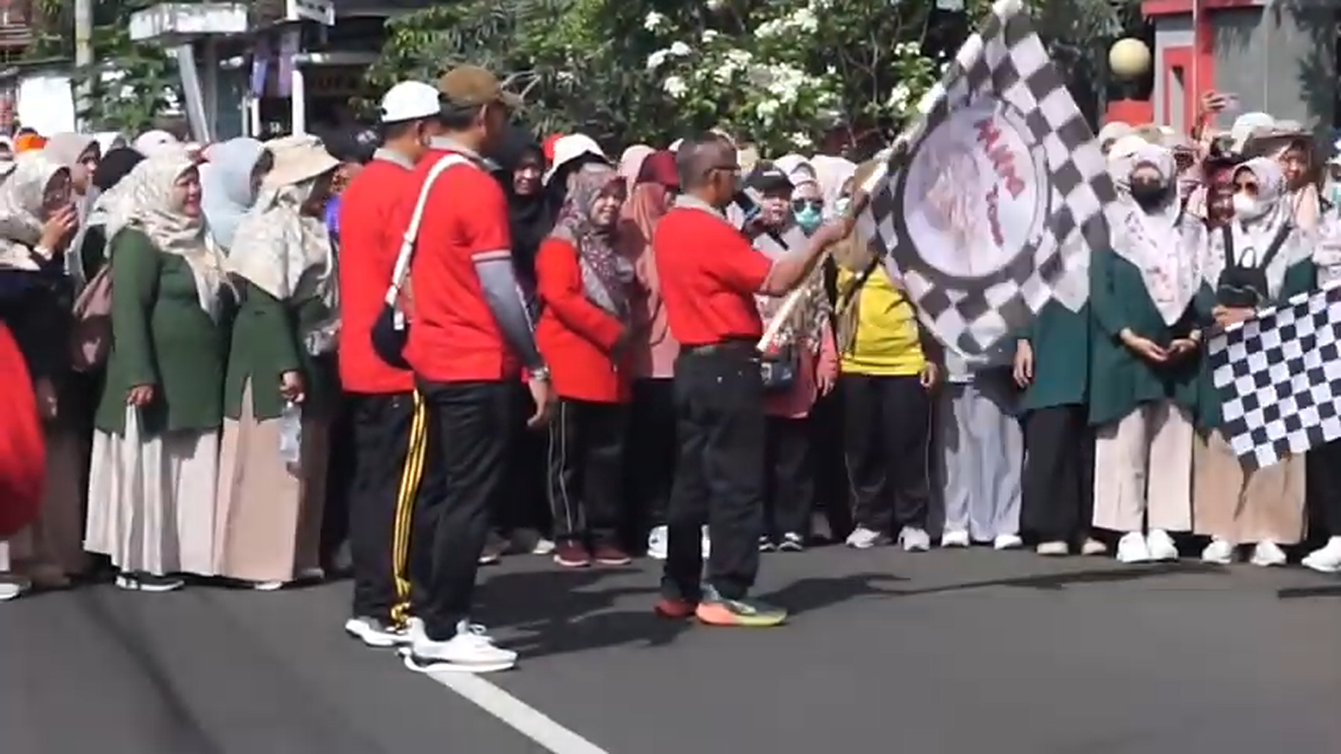 Puncak Peringatan Hari Guru Nasional 2025