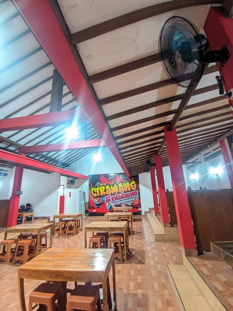 Cirawang Si Misdasem